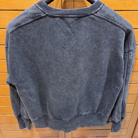 NWTs Vinyl Black Denium Washed Black Sweatshirt - Picture 3 of 6